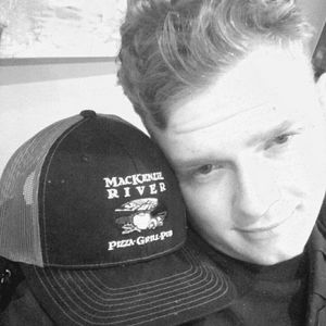 Meet your Posher, Riley